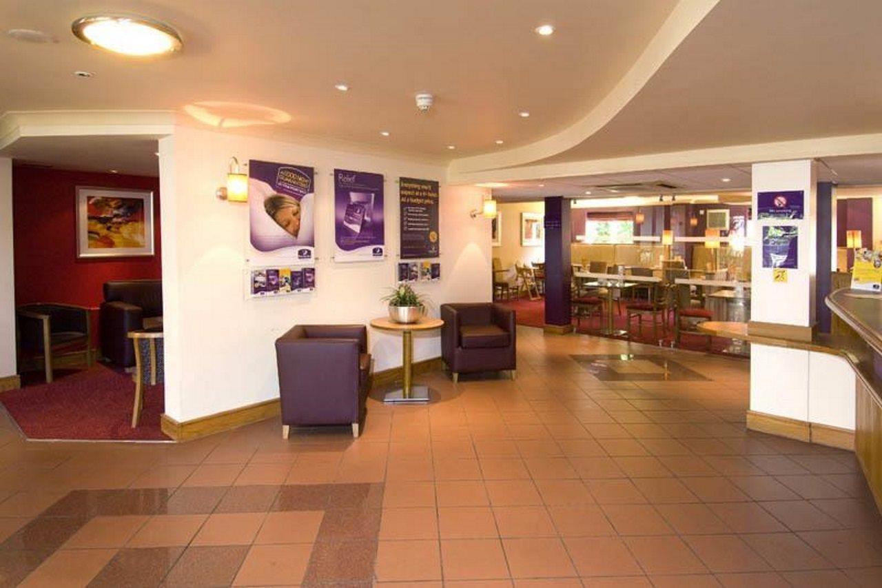 Premier Inn Birmingham South - Hall Green מראה חיצוני תמונה